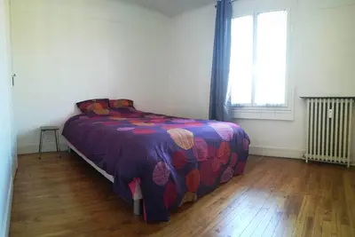 Appartement entier 2 chambres lumineux et calme en location à Massy