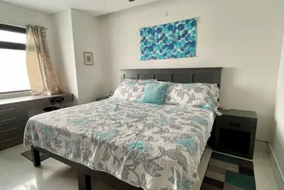 Image de Beautiful 2bd condo with terrace