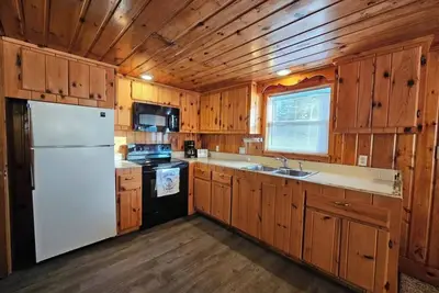 Image de Crow Crest Lodge Resort #2 Waters Edge, Stunning Sunsets, Family Getaway