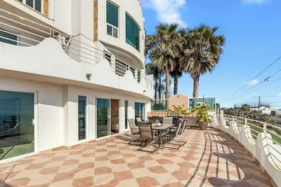 Image de Spacious Oceanview Villa – Near Rosarito, Gated, Patios, Fire Pit & Bbq!