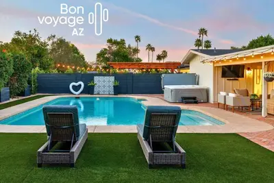 Image de Luxury Scottsdale Home | Heated Pool & Hot Tub Retreat