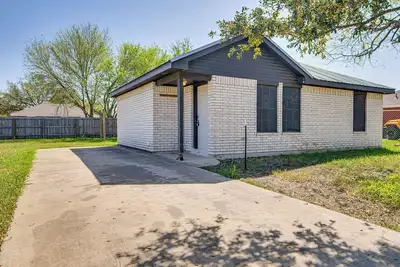 Image de Close to Town & Med Center: Weslaco Home