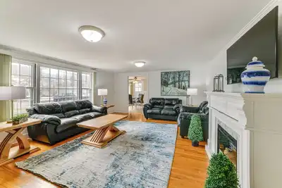 Image de 2 Mi to Suny Cortland: Home Near Hiking & Golf!