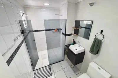 Image de Beachfront apartment with swimming pool in the center of Balneário Camboriú