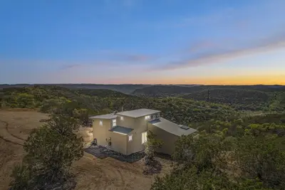 Image de Carmel in the Sky in Leakey