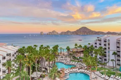 Image de On the beach! 3 Br ocean front at Villa del Palmar sleeps 8 with full kitchen