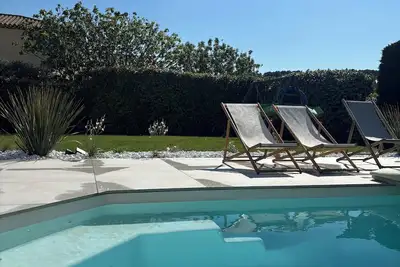 Image de Villa Familiale Climatisee Avec Piscine A Bouc Bel Air