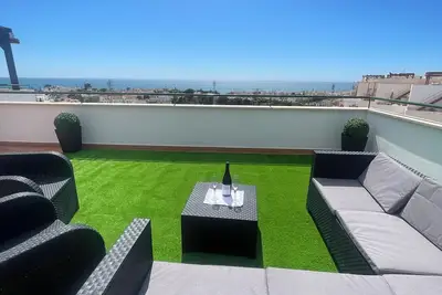 Image de Wonderful penthouse in Nerja with sea views