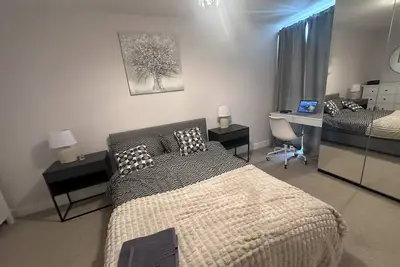 Image de Cosy 1 bed apartment with WiFi in Stevenage Town Centre