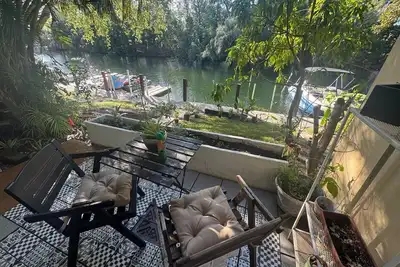 Image de Waterfront Condo with Fishing, Paddleboard, and yard access.