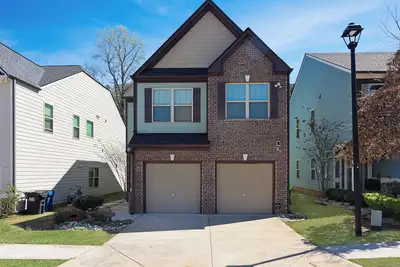Image de Beautiful 4-Bedroom Spacious Dream Home Minutes from Downtown Atlanta