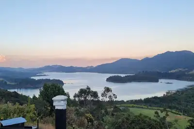 Image de Suite 1 with a wonderful view of the Neusa reservoir