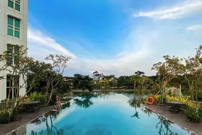 Image de Cgk Airport shuttle free, 1 mile jogging track, 24h Security-Cctv & Concierge.