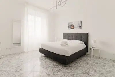 Image de GuestHost - Spacious Navigli Apartment