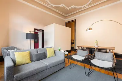 Image de Appartement spacieux et moderne à Porto
