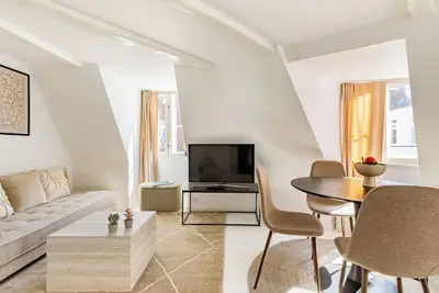 Image de Sanders Admiral - Appartement 1 chambre confortable en centre-ville