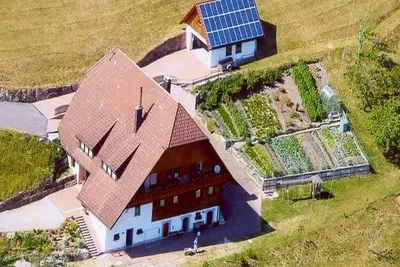 Image de Appartement 'Nr-70qm' avec vue sur les montagnes, terrasse partagée et Wi-Fi