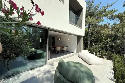 Image de Magnifique villa jumelée à seulement 30 mètres de la plage de Lignano Pineta