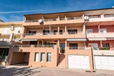 Image de Apartmani Podgora 4, 2aap