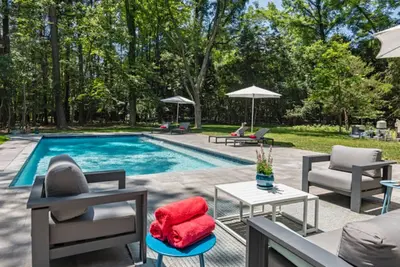 Image de Minutes from Downtown St. Michaels | Pool | Dock