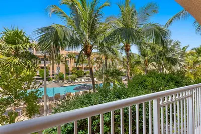 Image de Poolside Suite with Direct Pool Access