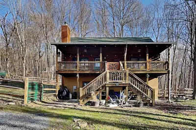 Image de The Refuge | Serene Views, Hot Tub