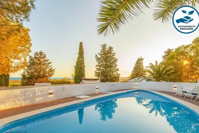 Image de House w/ private pool & sea view