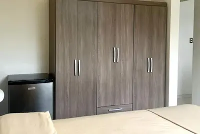 Complete Duplex With 2 Bedrooms And 3 Bathrooms