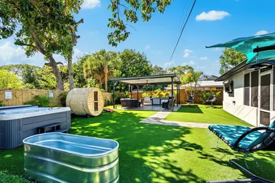 Image de Wellness Retreat – Luxury Wellness Stay w/ Sauna, Cold Plunge & Hot Tub