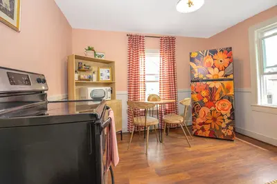 Image de Cozy 1-Bedroom Retro Apartment in Waterford