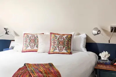 Image de Innkeepers Room at Kennebunkport Inn, Free Parking, Near Dock Square