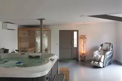 Image de La source - Bungalow avec terrasse Ă Eguzon