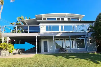 Image de Studio-Dolphin's Moon on Pollack