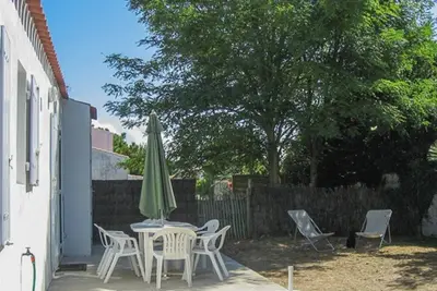 Image de Maison 4\/6 personnes à L'Épine avec animaux admis et jardin clos