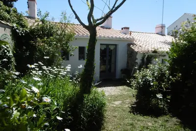 Image de Maison de charme au Bourg de Noirmoutier avec jardin pour 4 pers