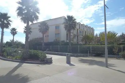 Image de Appt 2 Pieces 52m2 avec Loggia  7m2 Ref 4032