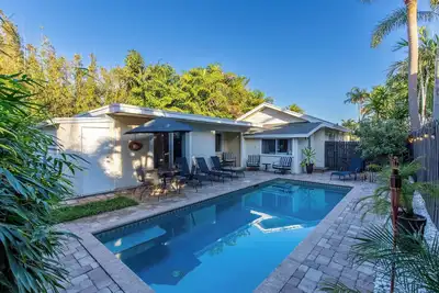 Image de Charming West Palm Beach Bungalow With Pool