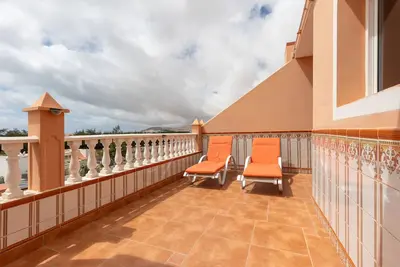 Vacances 'Teneriffa' avec piscine partagée, Wi-Fi et climatisation