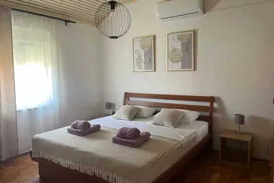 Image de Appartement de deux chambres avec le balcon Mali Losinj, Losinj (A-23165-a)