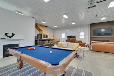 Image de The Toasted Marshmallow Ski & Lake Game Barn