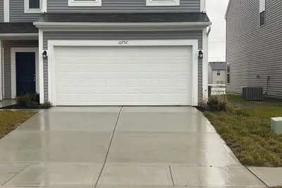 Image de 2-bedroom townhome with Ac