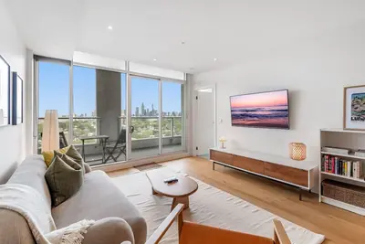 Image de Wake Up to Views, Pool & the South Yarra Lifestyle