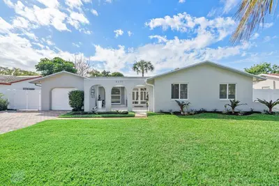 Image de 4-bedroom house in the city of Margate fl, with beautiful outdoor living,
