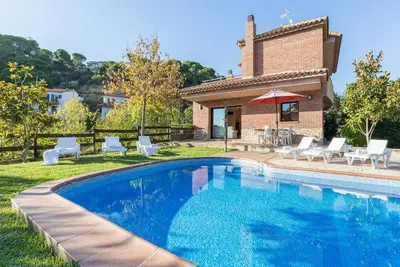 Image de Villa en Espagne près de Cala Canyelles