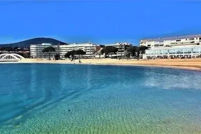 Image de Accès direct plage et centre ville Appartement T3 4-6 pers. Wifi Garage parking