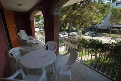 Image de Bel appartement avec balcon et parking privé à 50 mètres de la mer à Lignano