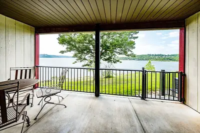 Image de Shorefront Escape at Trl