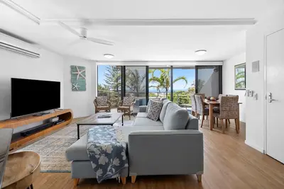 Image de Beautiful Belmore Retreat ~ Easy Walk to Beach