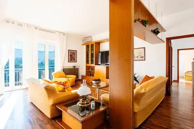 Image de Joli appartement pour 6 personnes avec Wifi, Tv, balcon et parking