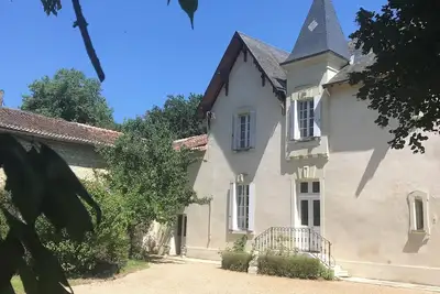Image de Au coeur de la fôret, maison de gardien Manoir avec accès sauna et bain nordique